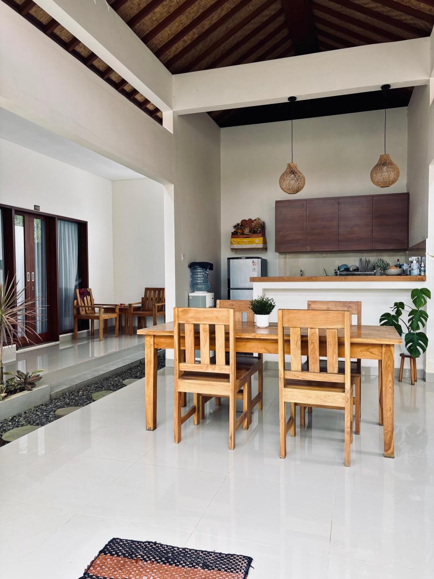 Kampana Homestay Uluwatu Exterior foto