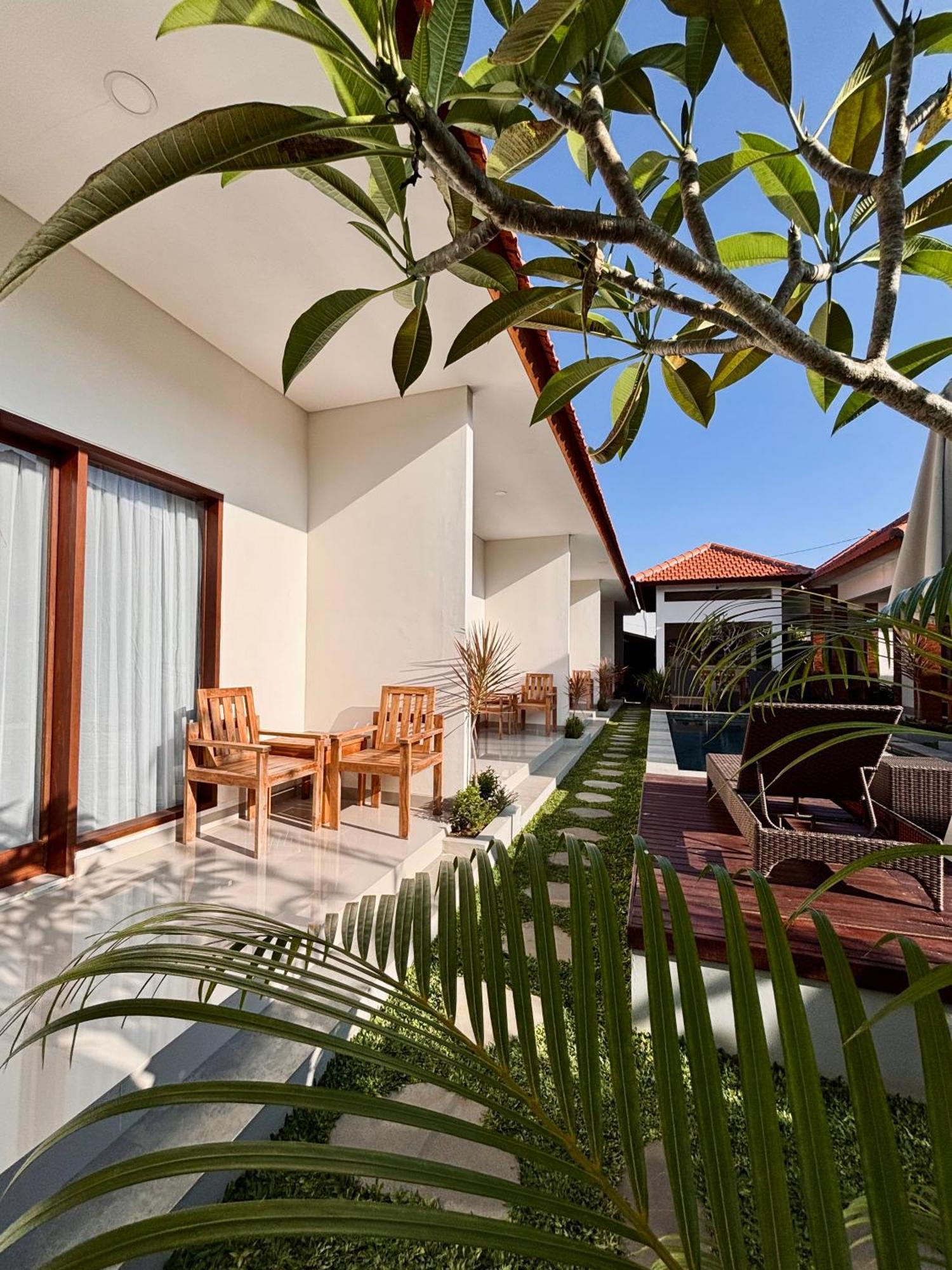 Kampana Homestay Uluwatu Exterior foto